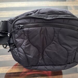 Vera Bradley Black Quilted Belt Bag